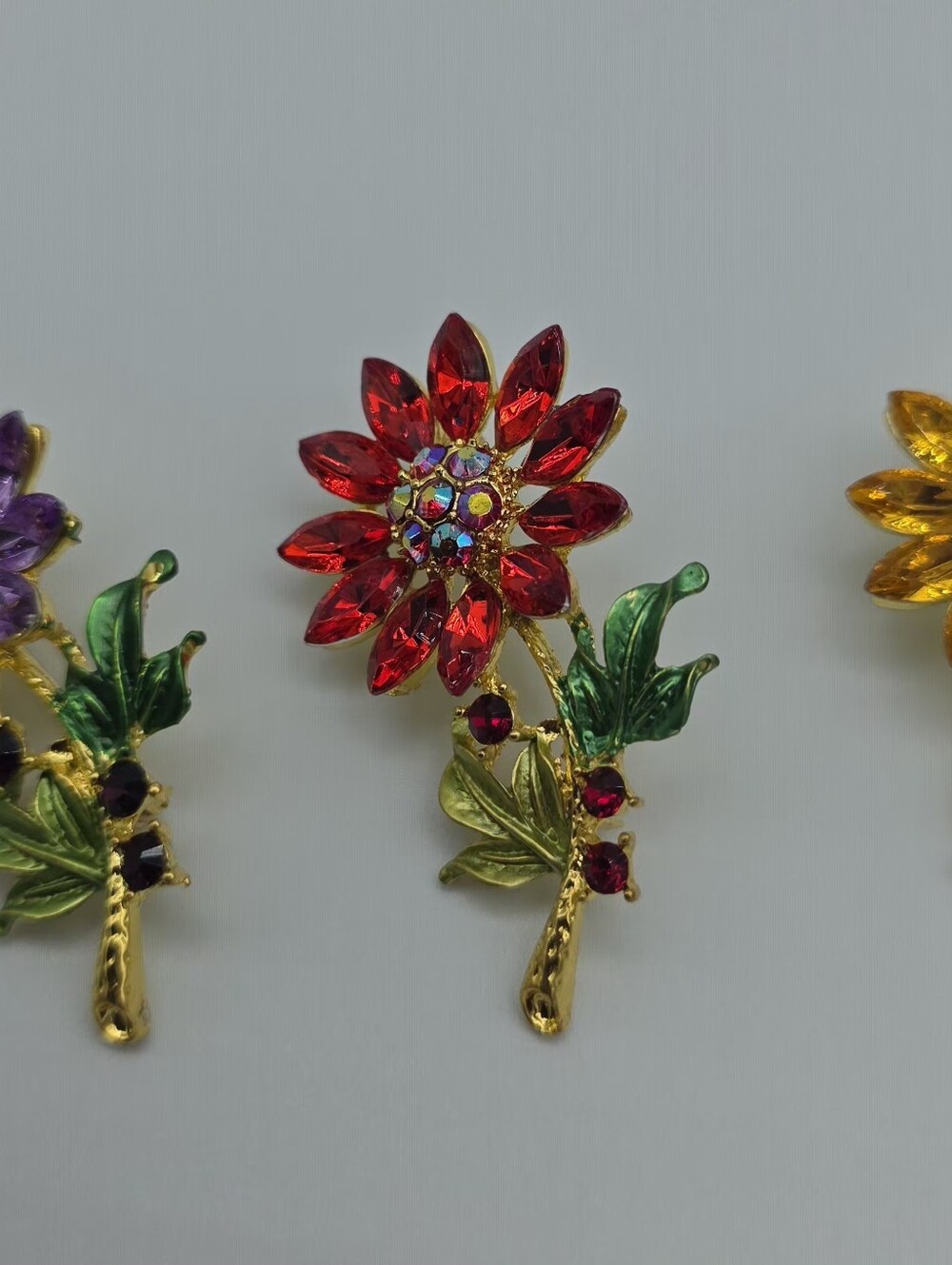 Red Crystal Floral Brooch Pin with Gold-Tone Stem